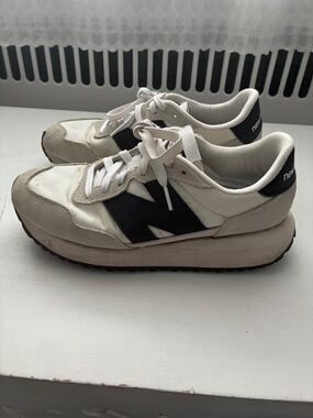 New Balance White Black Platform Athletic Sneakers